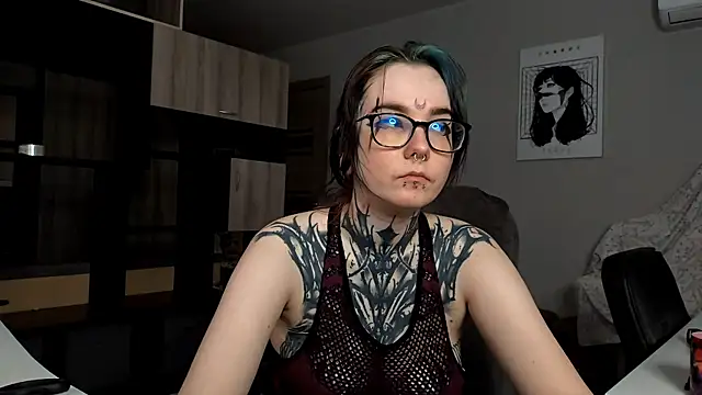 HighelikeGirl online show from October 30, 8:05 am