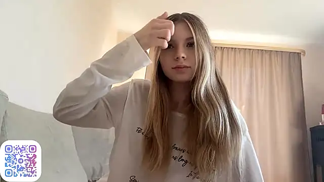 FruityXo online show from September 25, 9:52 am