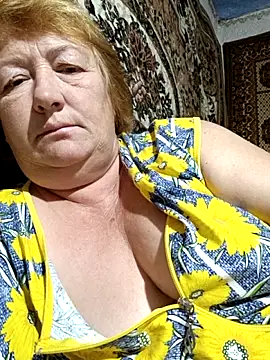 NikaLove49011 online show from October 2, 5:18 pm