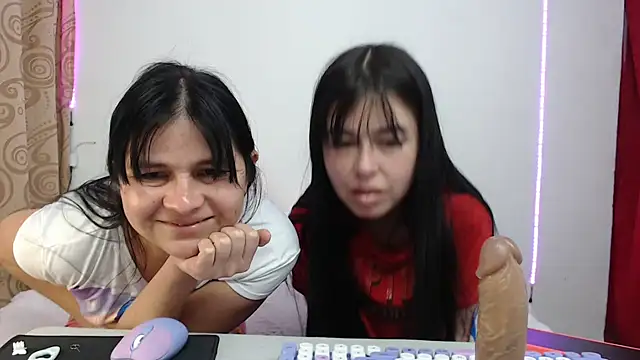 Snapshot of Sofii_Kissx69 chatting on September 9, 5:35 pm Sofii Kissx69 online show from September 9, 5:35 pm