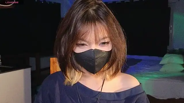      Panda      online show from April 16, 6:18 pm