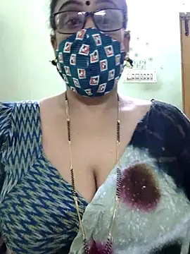 sweet-lotus online show from November 13, 4:00 am