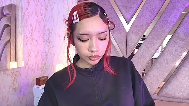 redd pandaa online show from November 18, 3:29 am