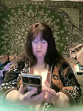 CrystalLime6411 online show from March 28, 4:17 pm