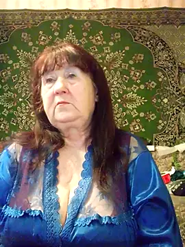 CrystalLime6411 online show from March 5, 6:15 pm