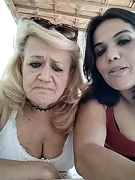 Snapshot of Bellapotencia1985 chatting on October 7, 12:31 pm Bellapotencia1985 online show from October 7, 12:31 pm