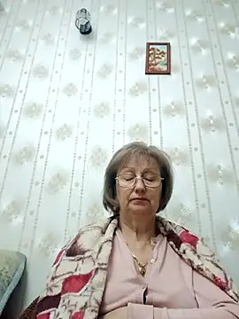 AlikaSwan5821 online show from December 17, 9:52 pm