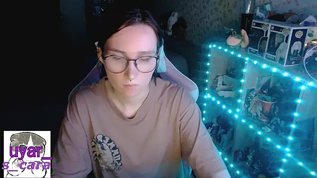 s cara online show from September 21, 7:45 pm