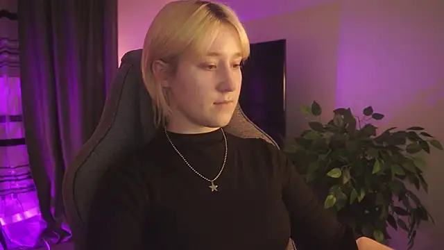 CinBellamy online show from October 26, 2:40 am