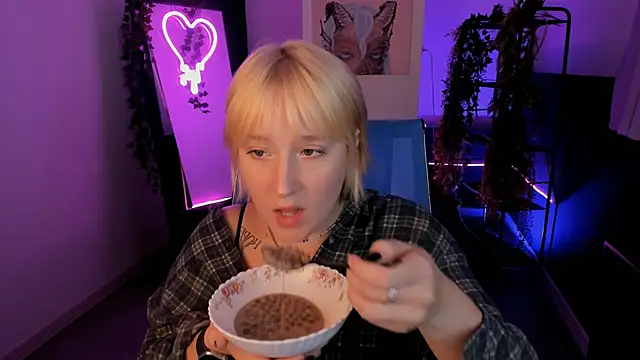 CinBellamy online show from September 11, 6:14 am