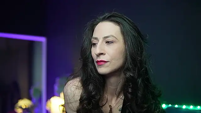 RubyRosa online show from February 17, 1:05 am