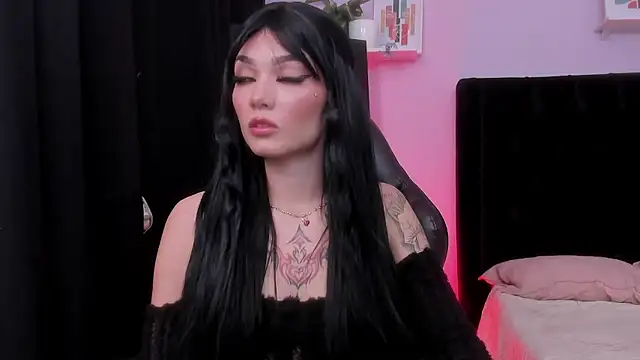 emmabridgerton online show from January 16, 12:06 am