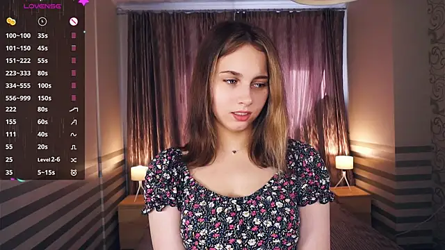 NylaNadler online show from October 4, 6:30 am