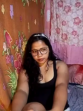 hotmomma8 online show from April 8, 2:24 am