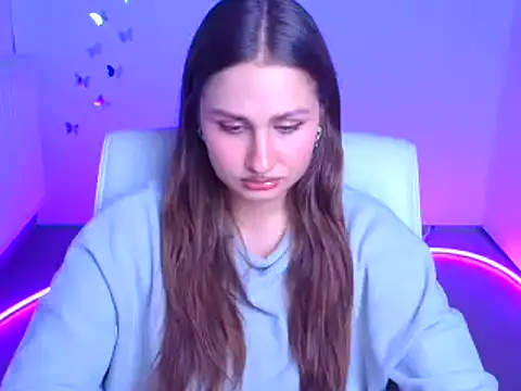 Stefanie Sweet online show from September 26, 4:48 pm