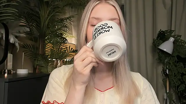 ChinBonnell online show from November 28, 5:54 am