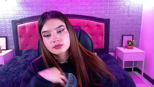 Natalie loffreda online show from November 4, 3:11 am