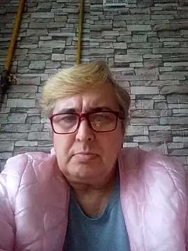 Snapshot of Sonya51561 chatting on October 21, 3:05 pm Sonya51561 online show from October 21, 3:05 pm