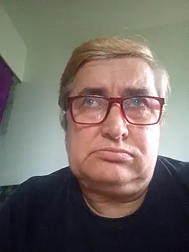 Snapshot of Sonya51561 chatting on October 15, 1:57 pm Sonya51561 online show from October 15, 1:57 pm