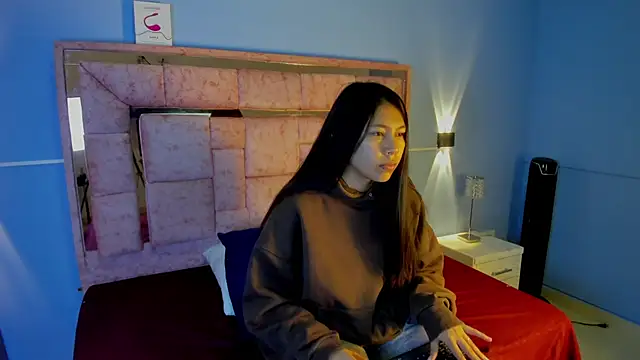 Snapshot of LICKY_LOV chatting on October 4, 3:01 am LICKY LOV online show from October 4, 3:01 am
