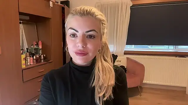 princess17 online show from September 24, 5:12 pm