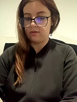 Blair Bunnyy online show from September 17, 6:00 am