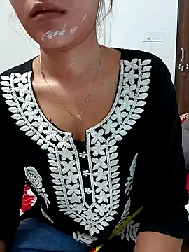 Snapshot of Cutie_Shruti chatting on September 26, 9:40 am Cutie Shruti online show from September 26, 9:40 am