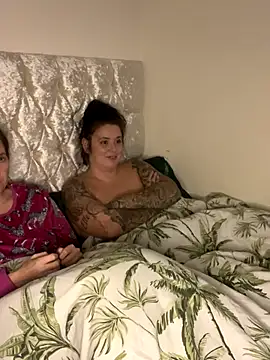 Charsworld online show from November 27, 5:38 pm