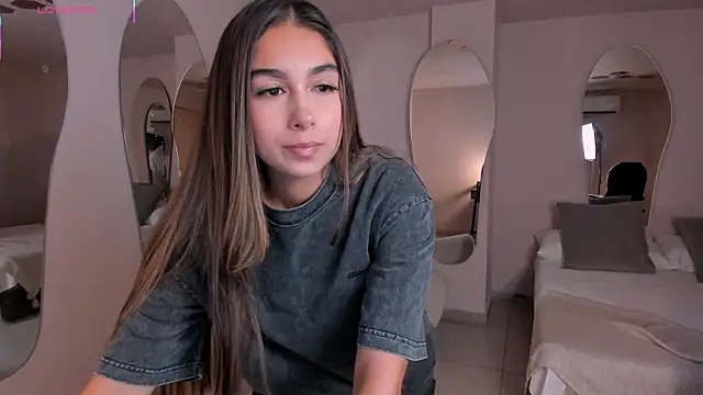 VeronicaBlue online show from March 23, 11:27 am