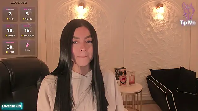 NataliaGaret online show from November 17, 5:19 am