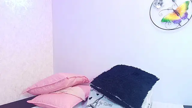 Vero Temptation online show from September 26, 3:15 am