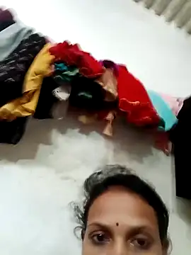 Chandni Love143 online show from September 19, 6:12 am