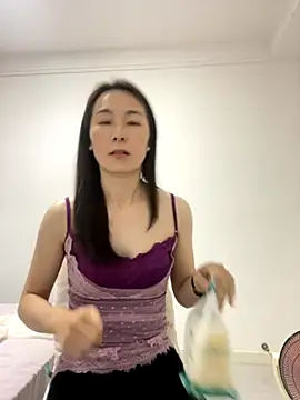 manmanyu520 online show from October 27, 6:42 am