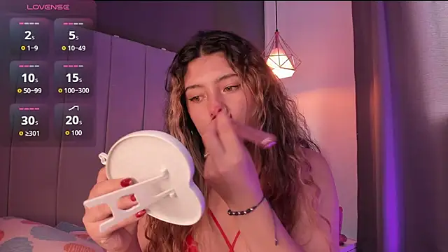 valeria rouse28 online show from November 27, 7:39 pm