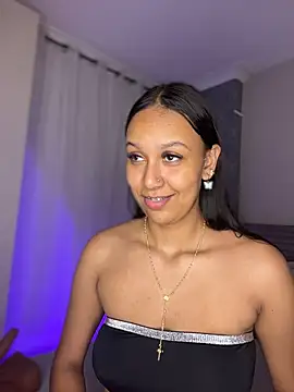 MiilaBlake online show from March 29, 8:08 pm