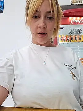 ayebran online show from September 15, 8:05 pm