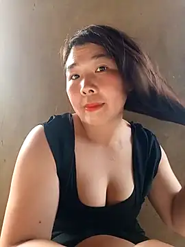 quynhkoolbae online show from December 19, 4:16 am