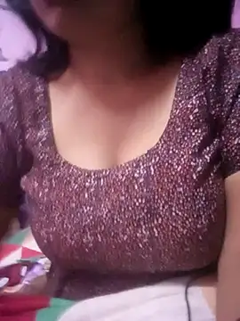 Snapshot of TINASONI chatting on September 30, 1:39 pm TINASONI online show from September 30, 1:39 pm
