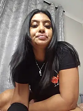 Indian GlowingMiax online show from October 23, 5:52 pm