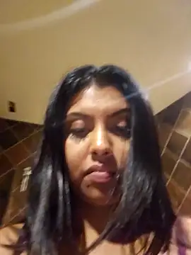 Indian GlowingMiax online show from January 16, 7:32 pm