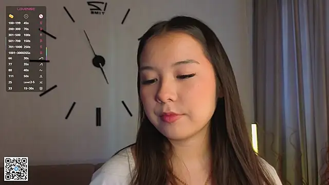 AlberthaEscue online show from September 21, 4:22 am