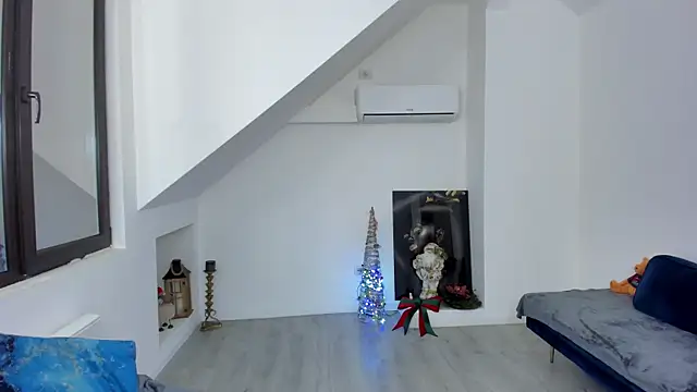 Ranya Evy online show from December 22, 4:54 pm