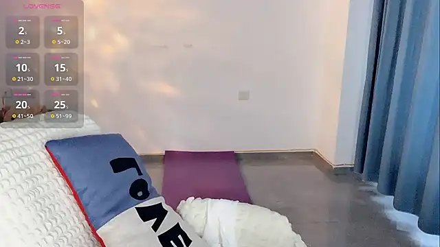 Xiali-166 online show from February 17, 12:21 am