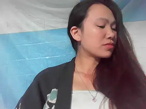 fanchunn online show from November 17, 1:12 pm