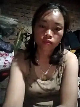   Ngoc20   online show from April 7, 6:26 am