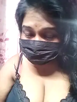 Snapshot of chaitara-reddy chatting on September 28, 12:07 am chaitara-reddy online show from September 28, 12:07 am