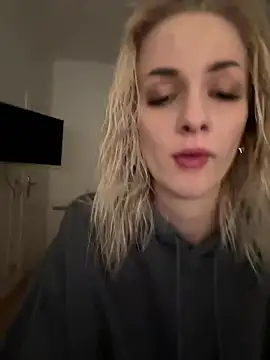 DaryaDoll online show from January 12, 10:37 pm