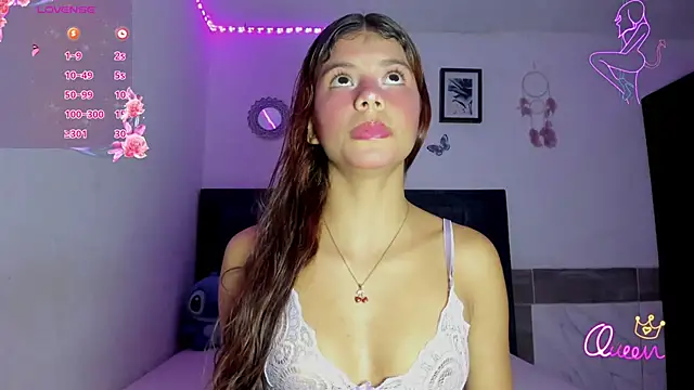 emmie bunny online show from June 14, 2:24 am