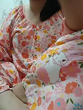  Babyrose  online show from June 2, 7:09 am