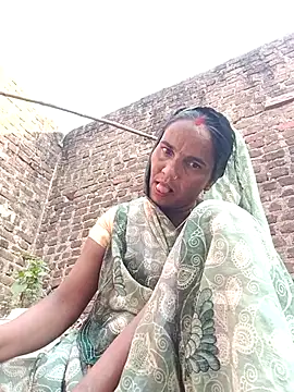 Snapshot of Pinky12A chatting on October 17, 10:29 am Pinky12A online show from October 17, 10:29 am